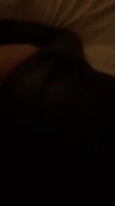 内射高傲的肥臀富家女穿皮裤，来几个一起射大屁股和奶子上